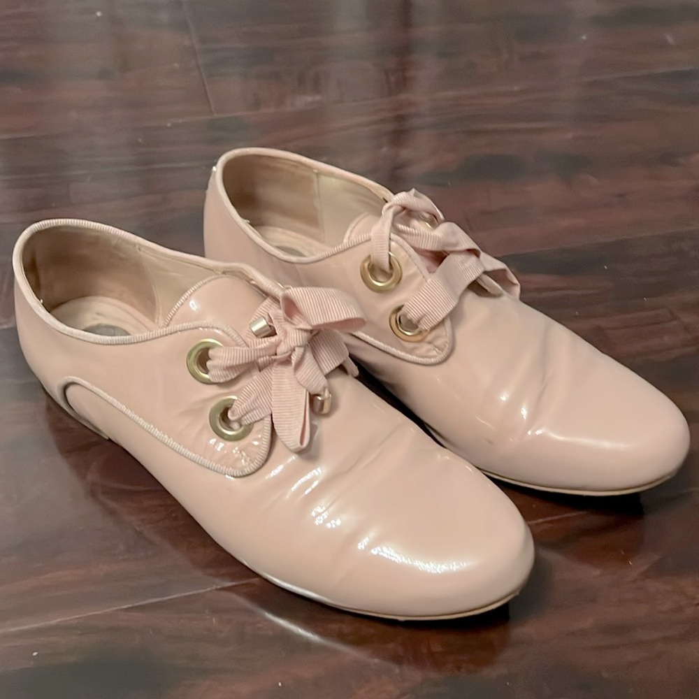 Pink patent leather oxfords